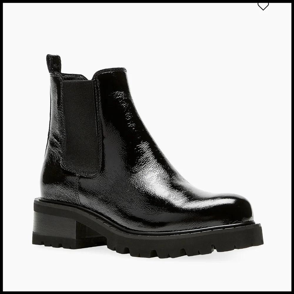 NWT La CANADIENNE Cosner Black Patent Leather Chelsea Boots - Picture 2 of 14